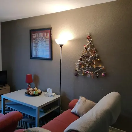 3 Pieces Cosy Avec Parking Proche Centre