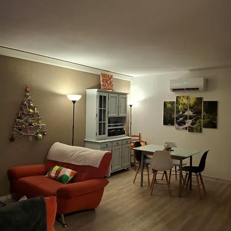 3 Pieces Cosy Avec Parking Proche Centre Apartamento